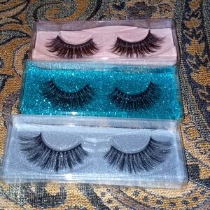 - New false eyelashes 3D faux mink fluffy volume